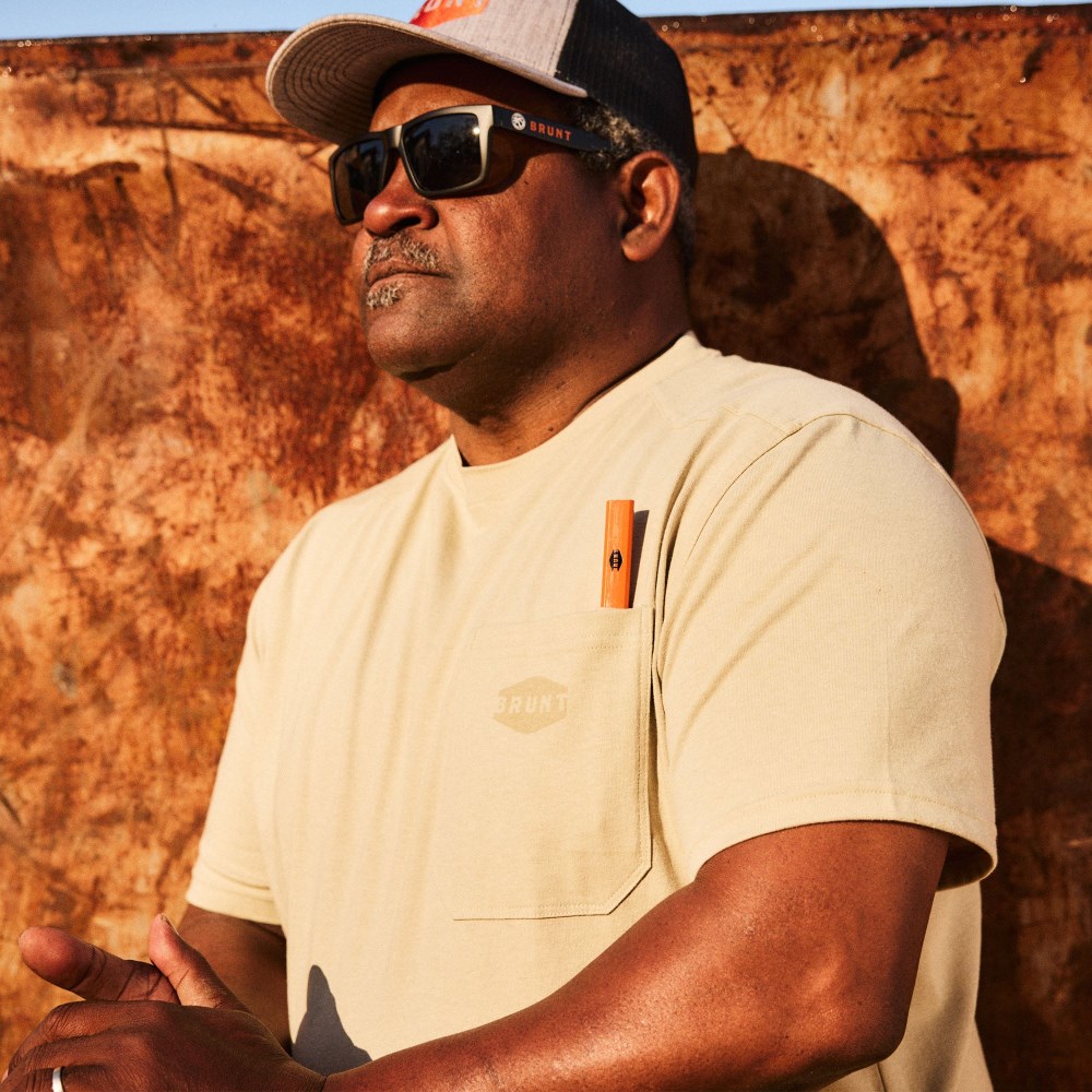 Latest Brunt The Martin Pocket Tee - Khaki