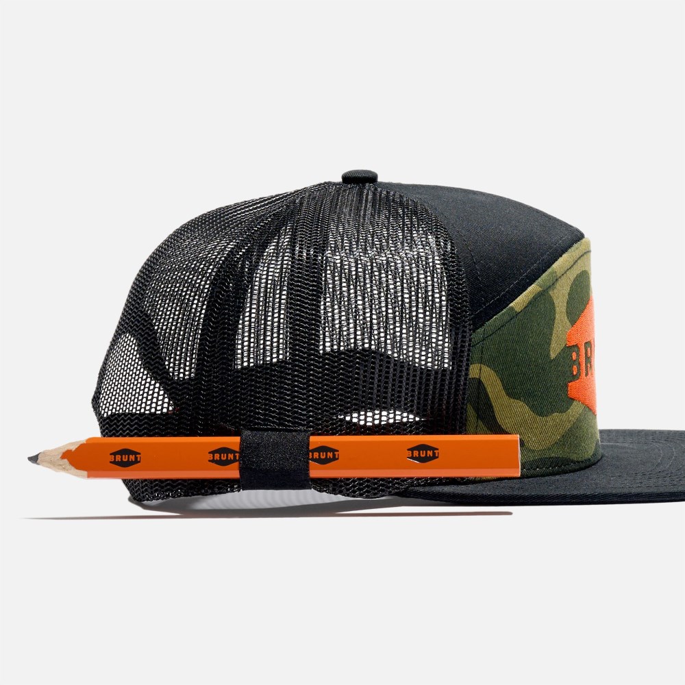 Latest Brunt Flat Brim Snapbacks - Black and Army Green Camo