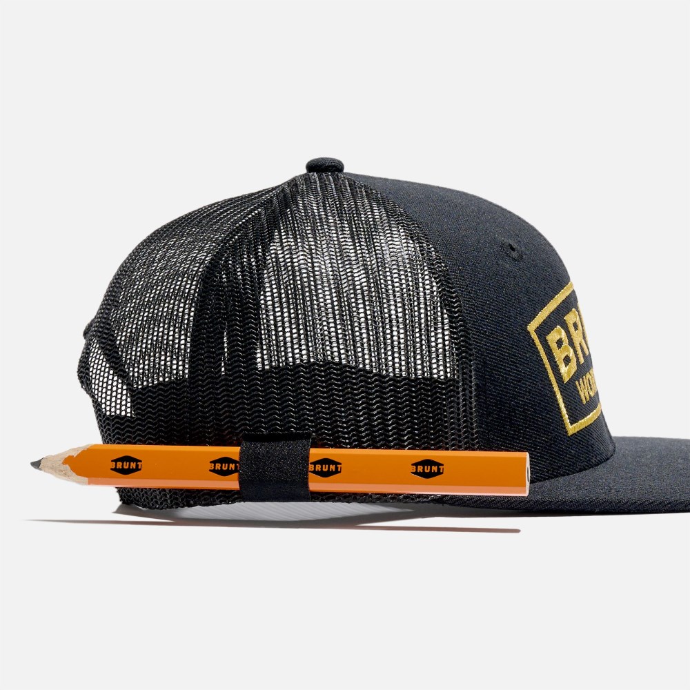 Latest Brunt Flat Brim Snapbacks - Black And Gold